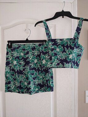 Forever 21 Navy with Hawaiian Floral Skirt Set Sz S